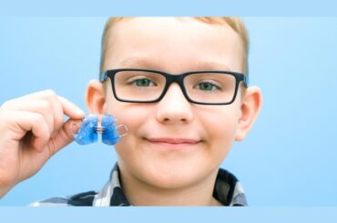 Ortodontik plastinka nədir? Dişlərə ziyanı varmı? Plastinka